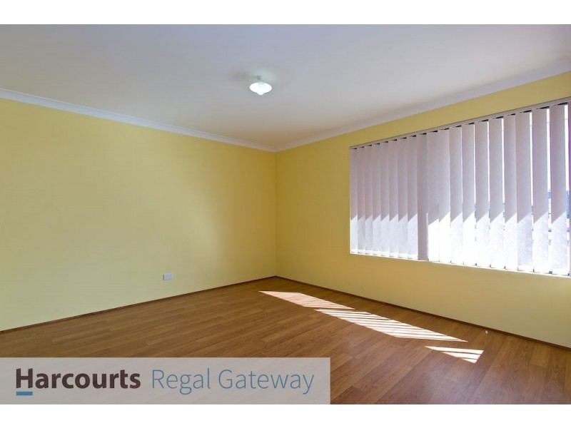 27 Harvest Lakes Blvd, Atwell WA 6164