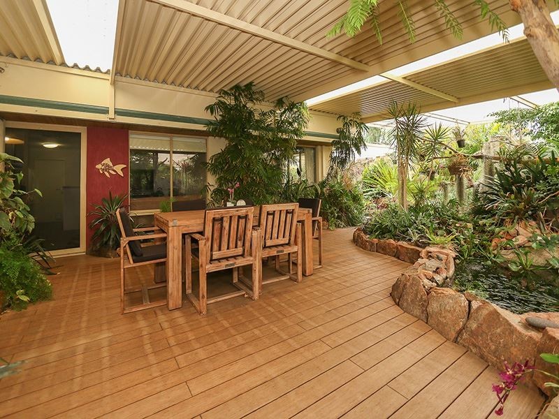 12 Marie Court, Atwell WA 6164