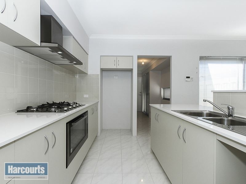 12 Affable Way, Atwell WA 6164