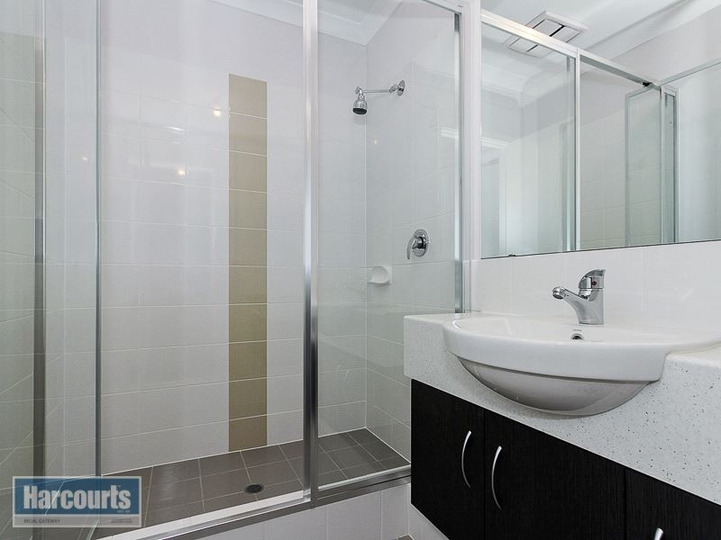 12 Affable Way, Atwell WA 6164