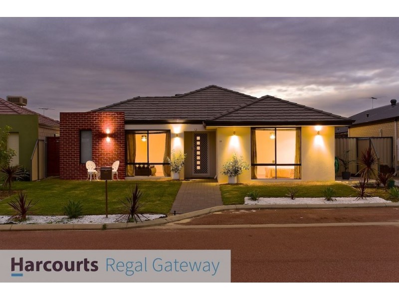 16 Teocote Crescent, Aubin Grove WA 6164