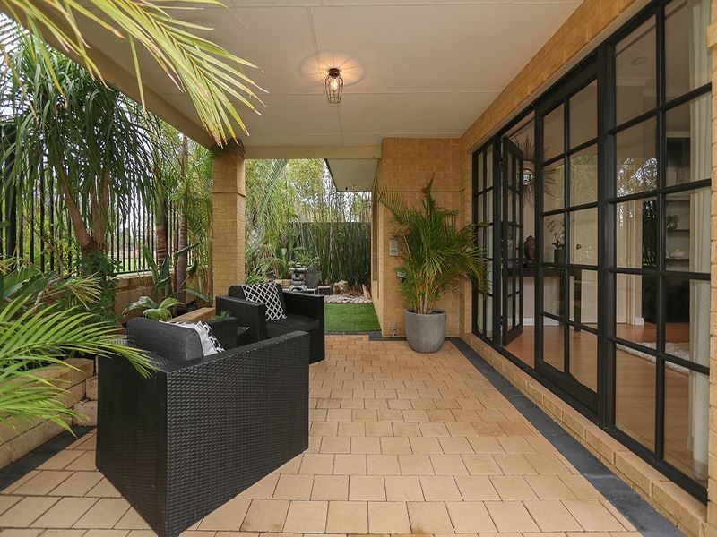 7 Paperbark Lane, Atwell WA 6164