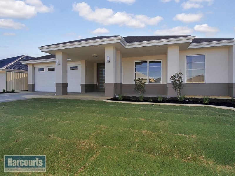 13 Cooli Street, Hammond Park WA 6164