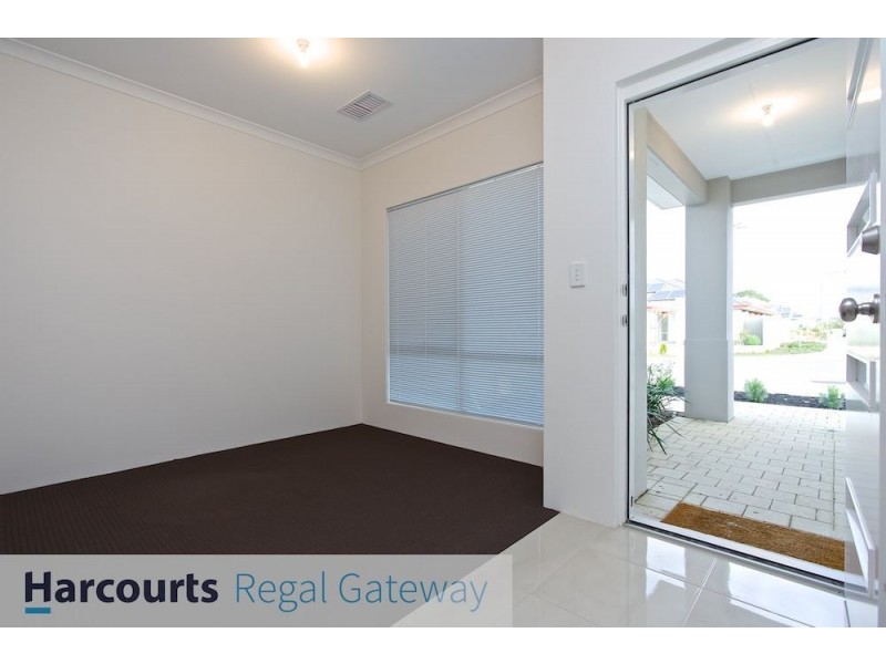 45 Goldfields Loop, Wandi WA 6167