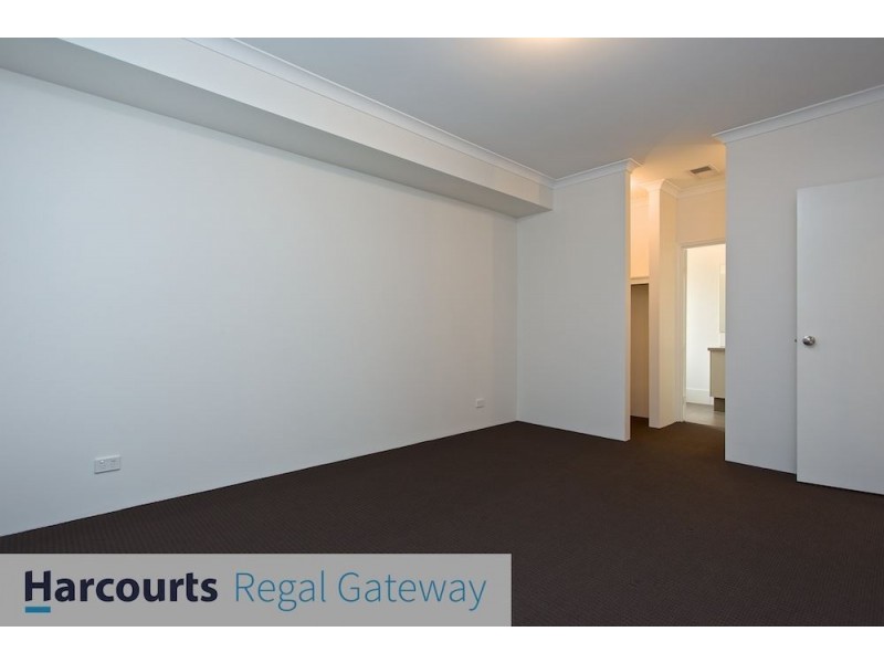 45 Goldfields Loop, Wandi WA 6167