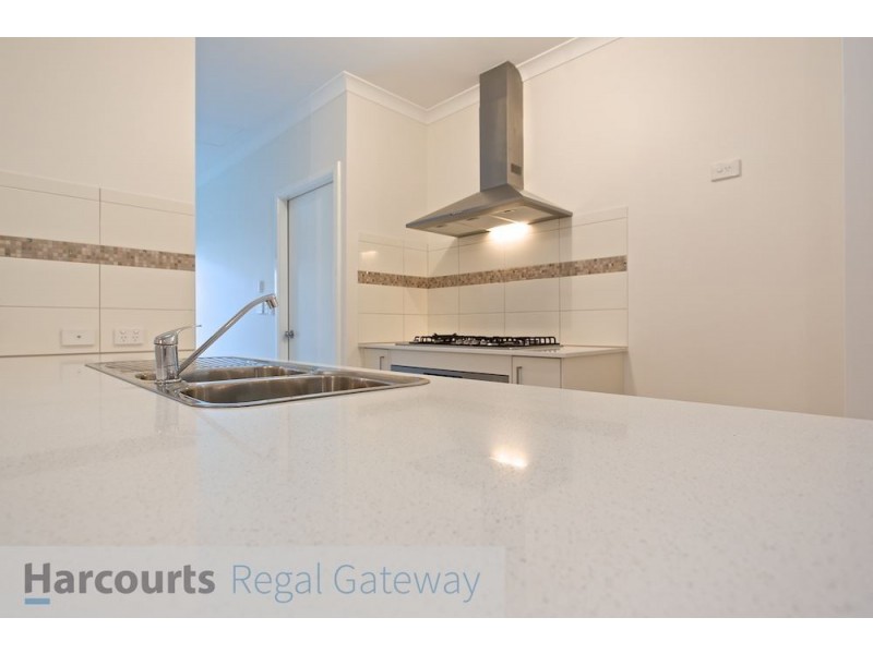 45 Goldfields Loop, Wandi WA 6167