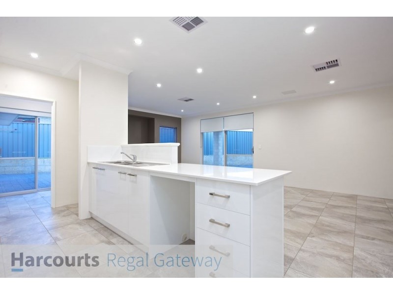 6 Ealing Road, Wellard WA 6170
