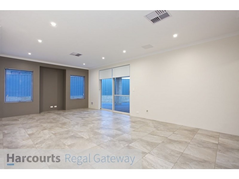 6 Ealing Road, Wellard WA 6170