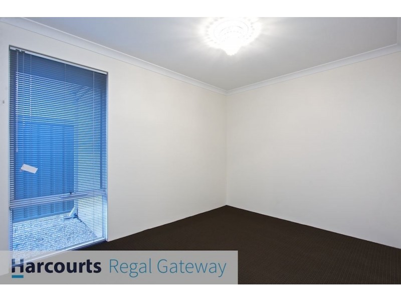 6 Ealing Road, Wellard WA 6170