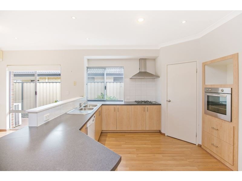 12 Caterpiller Drive, Success WA 6164