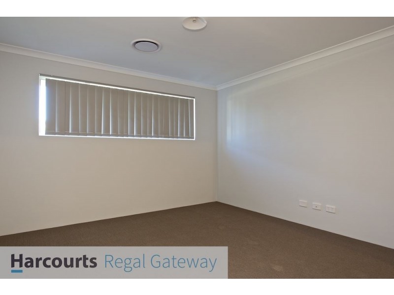 5 Mariala Way, Wandi WA 6167