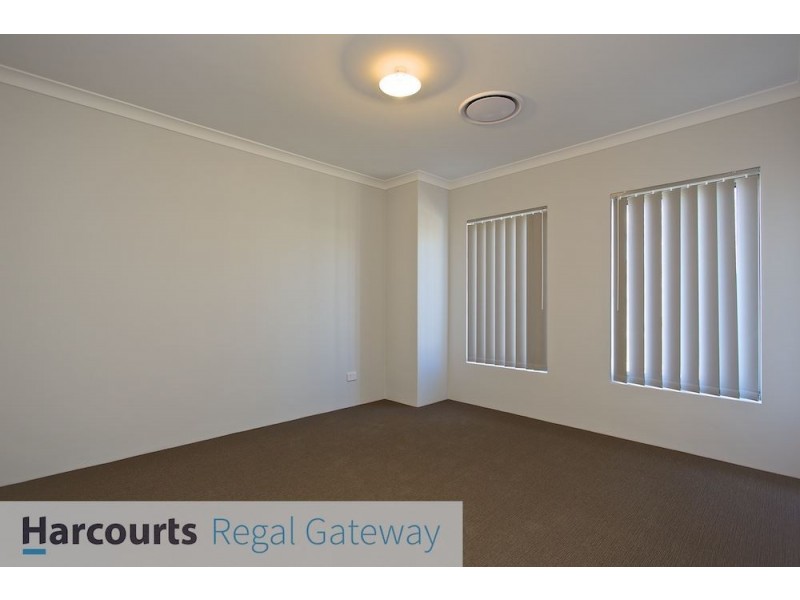 5 Mariala Way, Wandi WA 6167