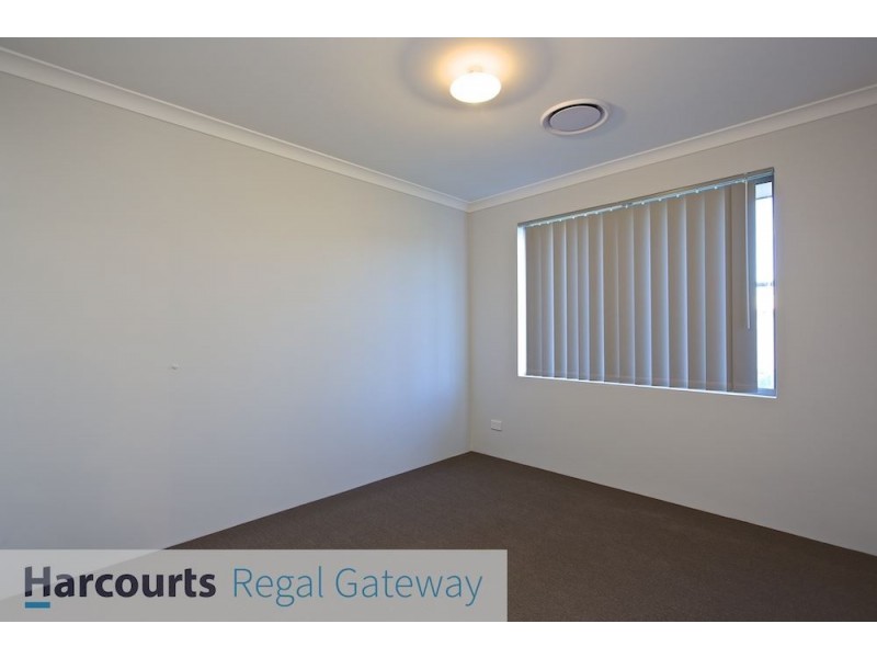 5 Mariala Way, Wandi WA 6167