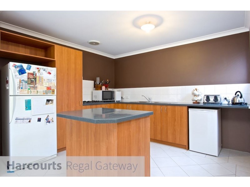 112 Aurora Drive, Atwell WA 6164