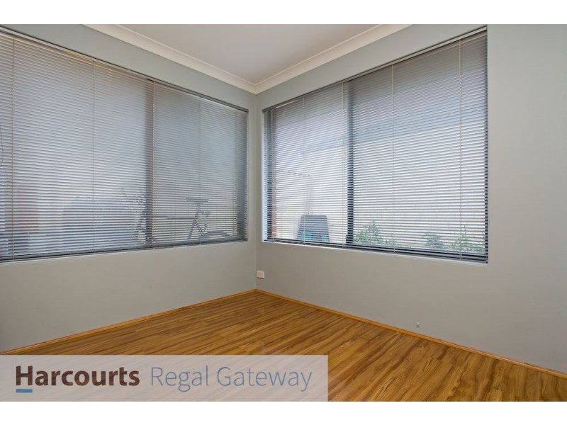 112 Aurora Drive, Atwell WA 6164