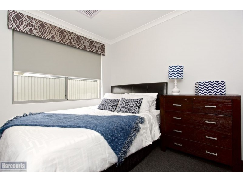 11 Leopold Road, Harrisdale WA 6112