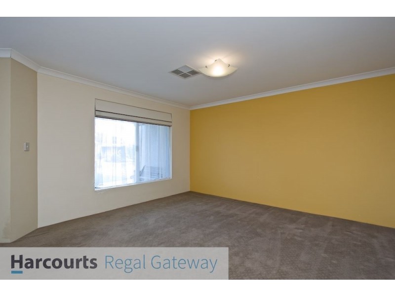 26 Halcyon Way, Atwell WA 6164