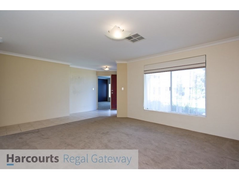 26 Halcyon Way, Atwell WA 6164