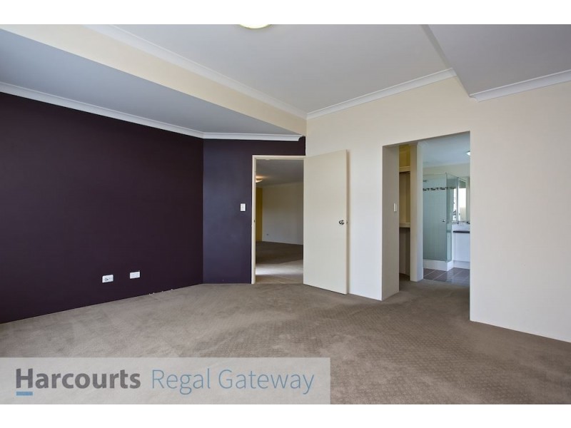 26 Halcyon Way, Atwell WA 6164