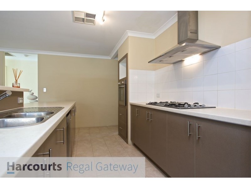 26 Halcyon Way, Atwell WA 6164
