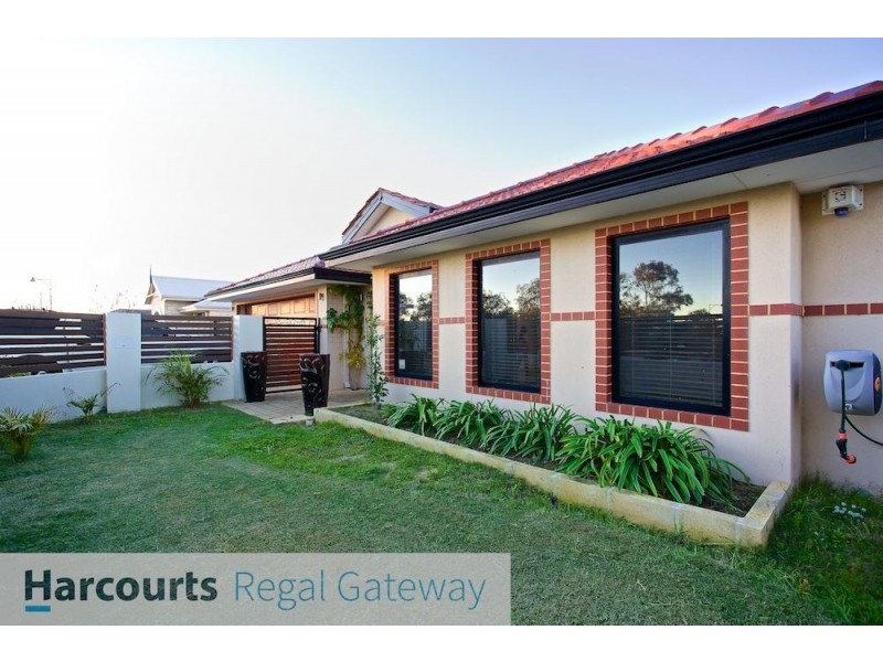 45 Aurora Drive, Atwell WA 6164