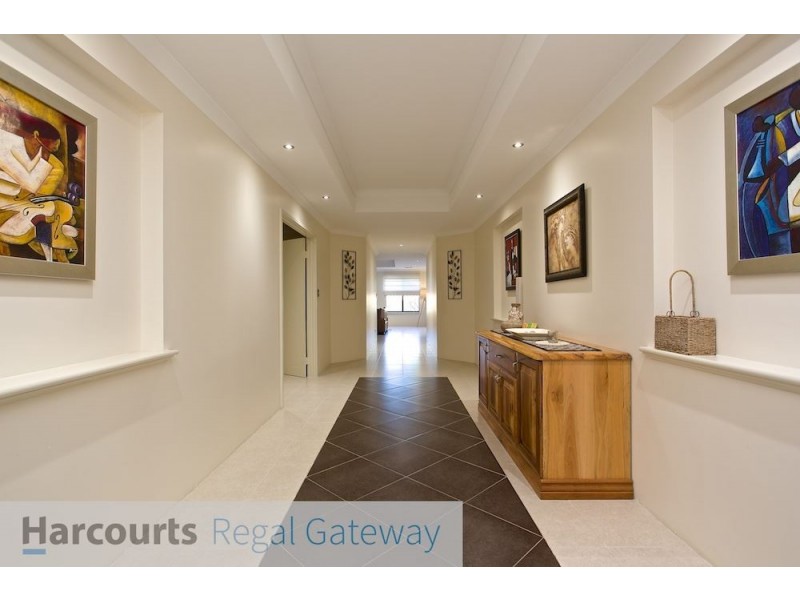 45 Aurora Drive, Atwell WA 6164