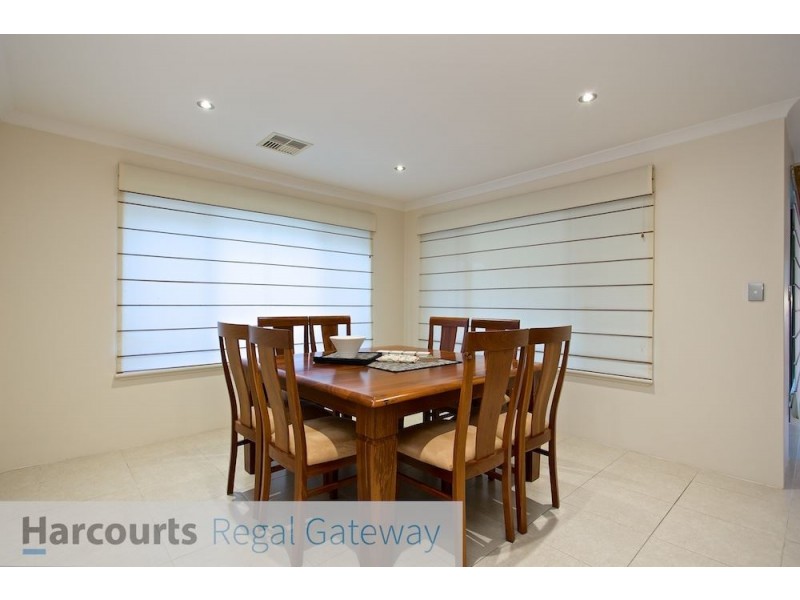 45 Aurora Drive, Atwell WA 6164