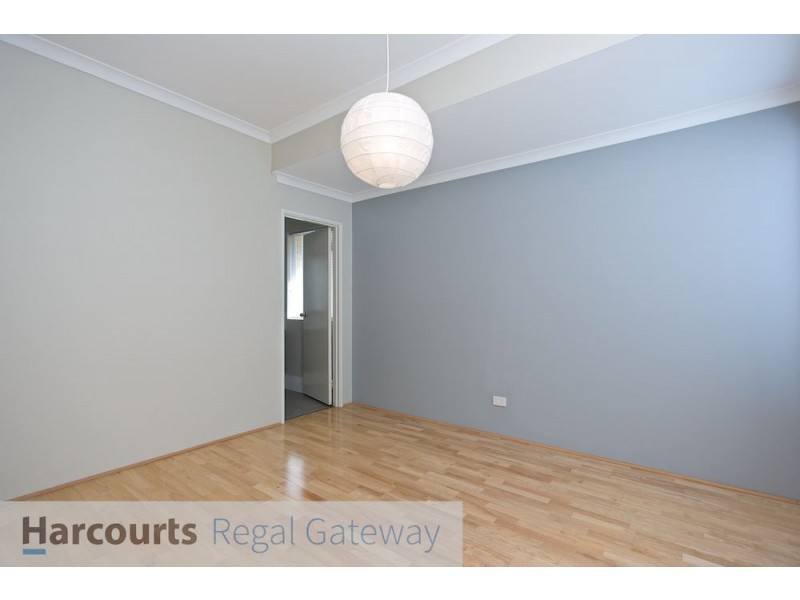14 Blue Mountain Cct, Aubin Grove WA 6164