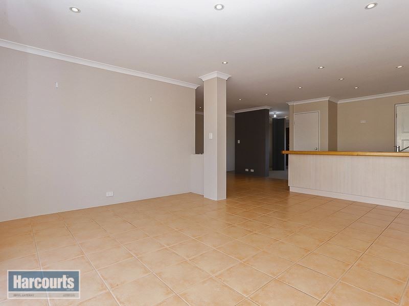 57 Delton Way, Atwell WA 6164