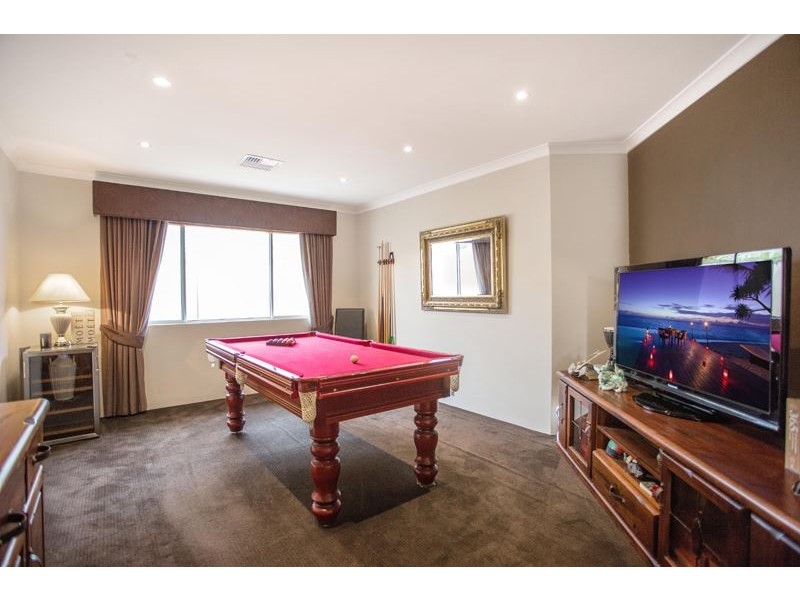 3 Kesiya Turn, Aubin Grove WA 6164