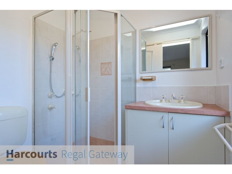 31 Leschenaultia Drive, Canning Vale WA 6155