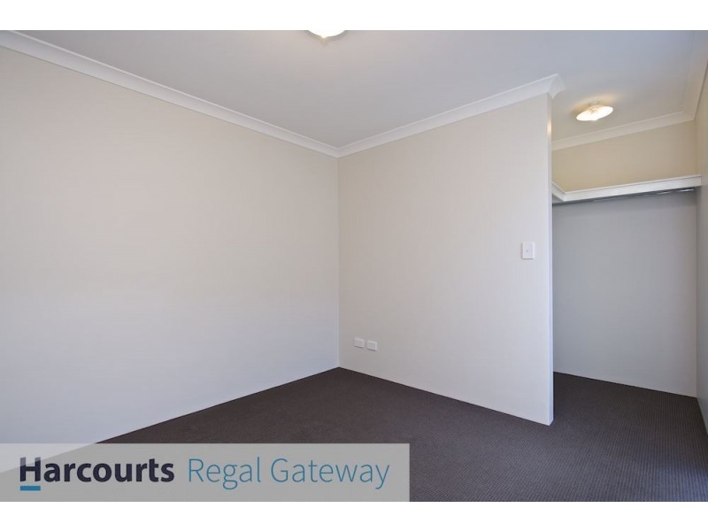 36a Berkshire Approach, Piara Waters WA 6112