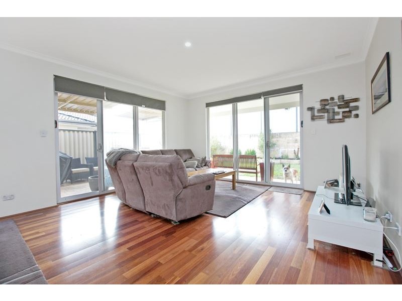 4 Aleppo Street, Aubin Grove WA 6164