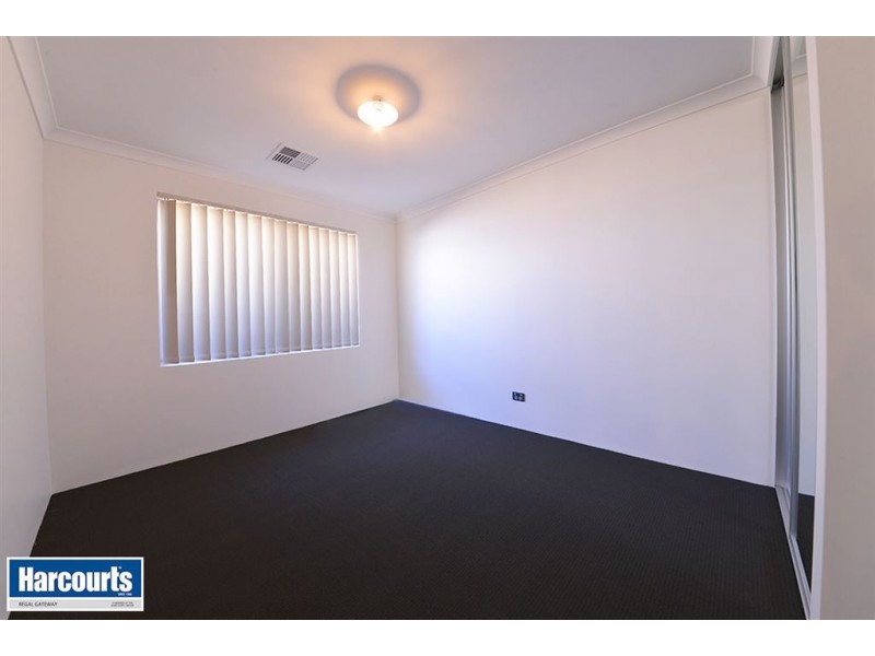 81 Litchfield Circle, Wandi WA 6167