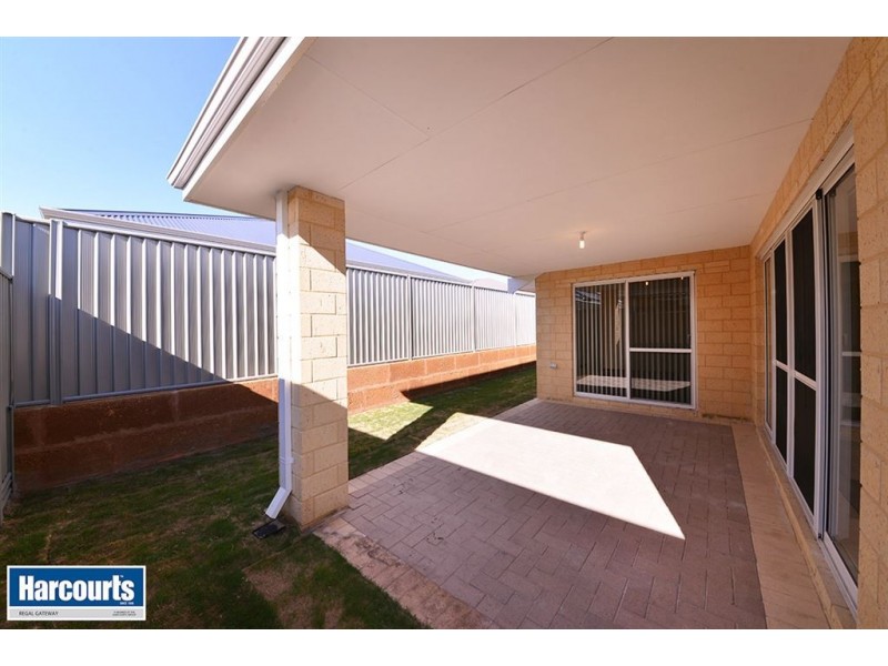 81 Litchfield Circle, Wandi WA 6167