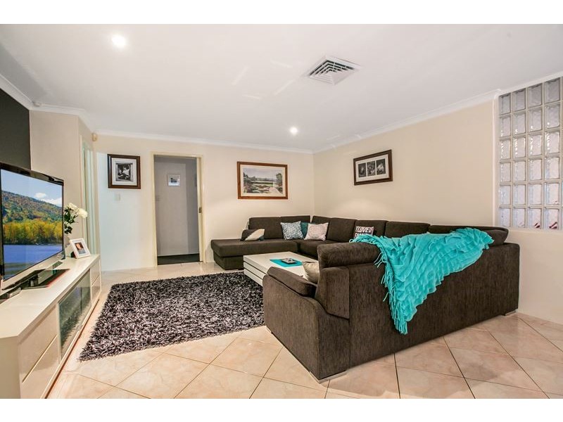 12 Paradise Grove, Atwell WA 6164