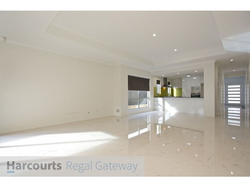 17 Yarrow Street, Banjup WA 6164