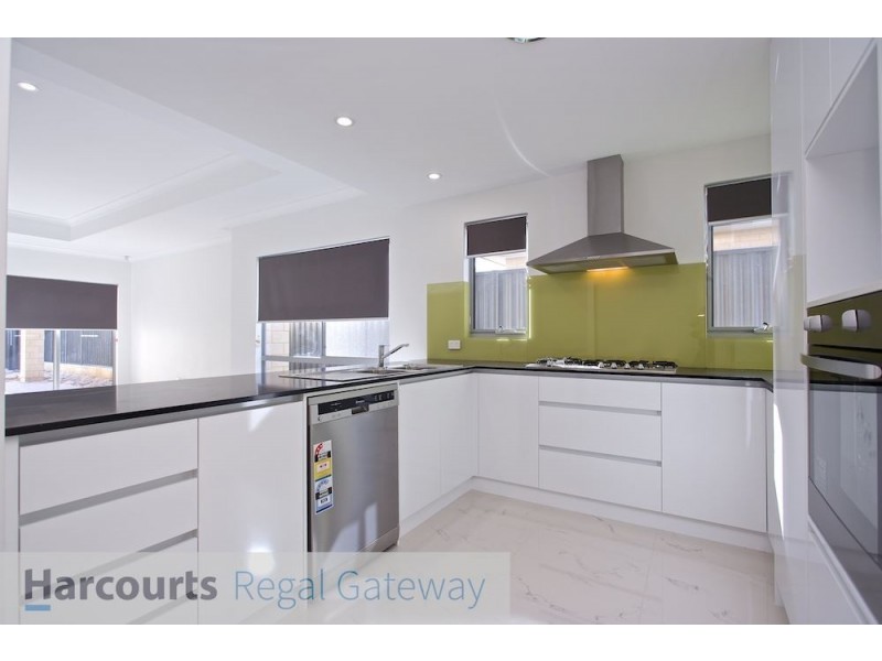 17 Yarrow Street, Banjup WA 6164