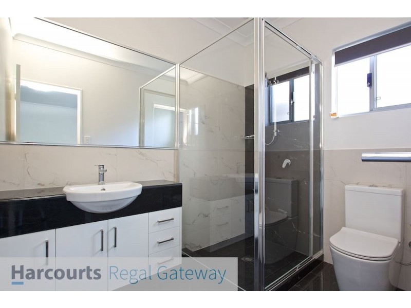 17 Yarrow Street, Banjup WA 6164