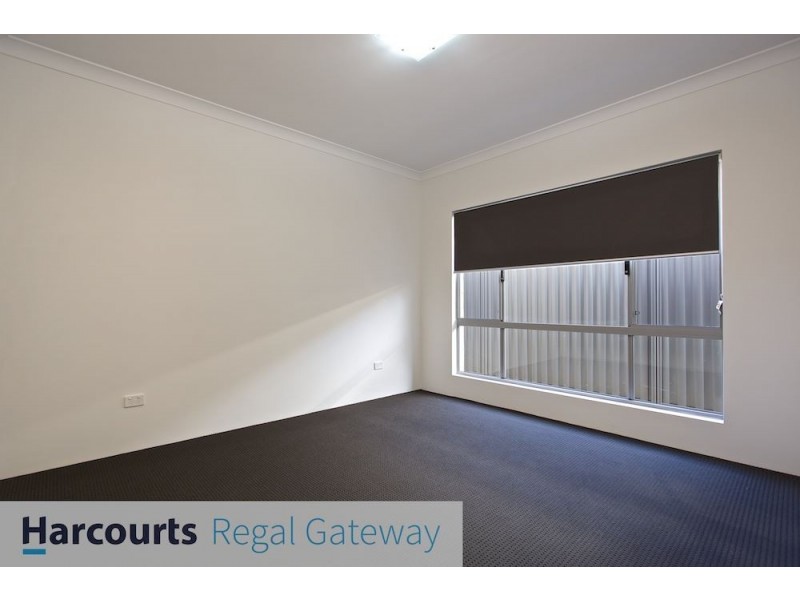 17 Yarrow Street, Banjup WA 6164