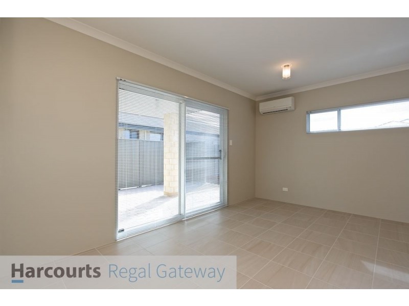 2b Geikie Glade, Wandi WA 6167