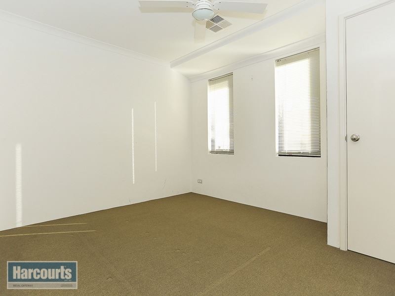 63 Kesiya Turn, Aubin Grove WA 6164