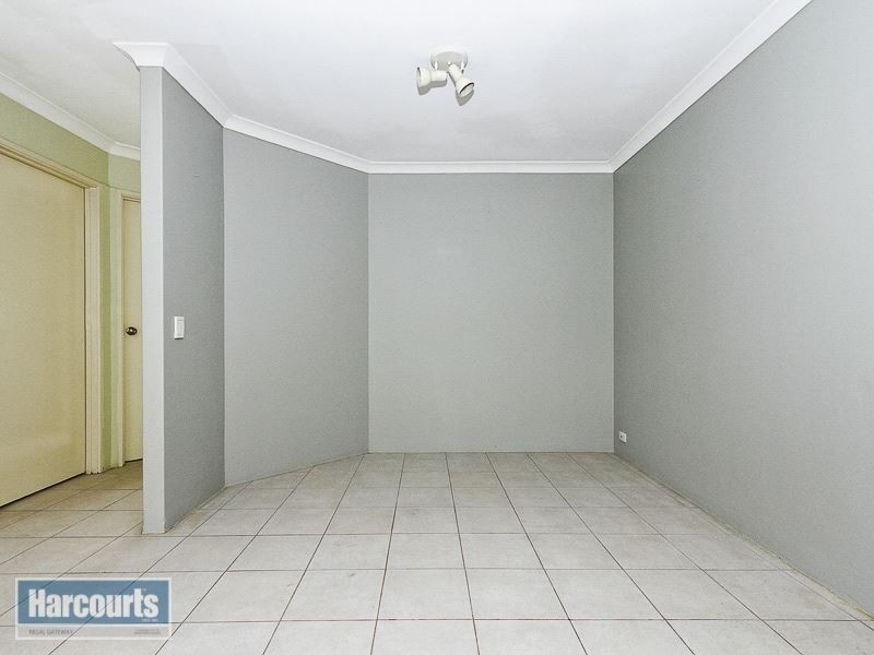 203b Corinthian Road East, Riverton WA 6148