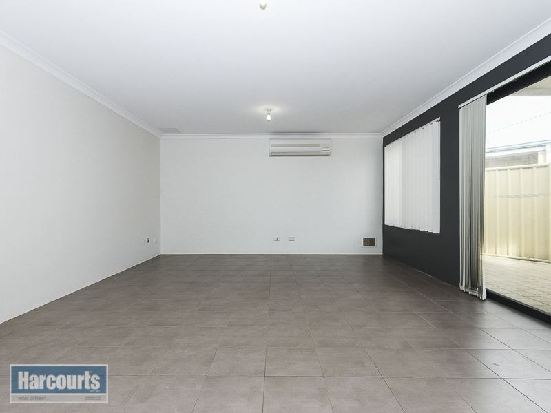 21 Lakey Street, Southern River WA 6110