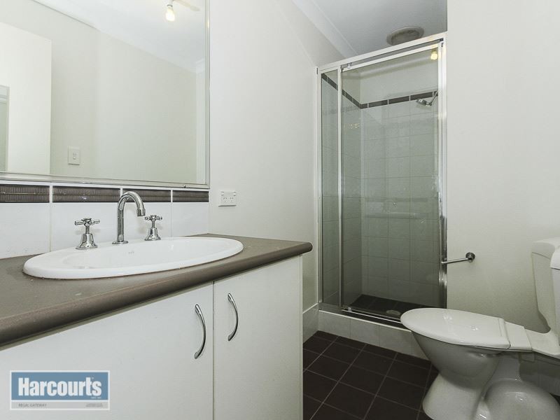 21 Lakey Street, Southern River WA 6110