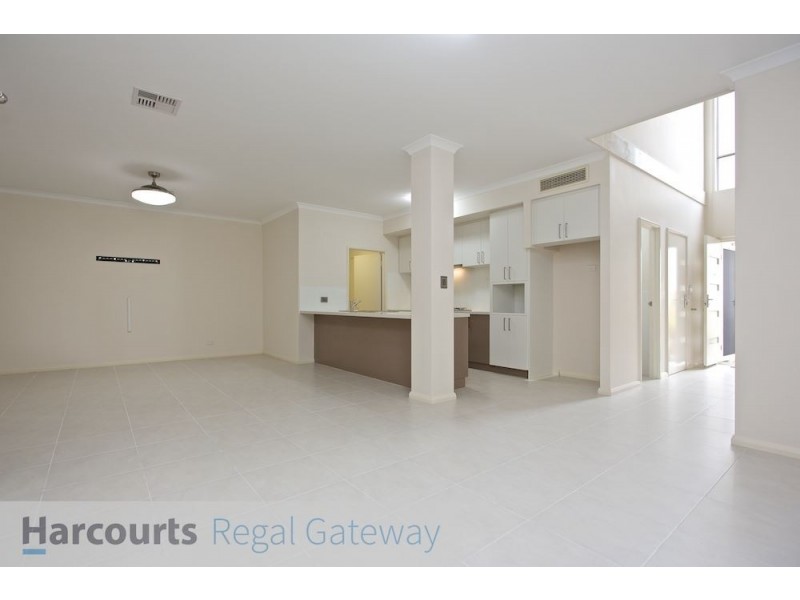 7/41 Baler Court, Hammond Park WA 6164