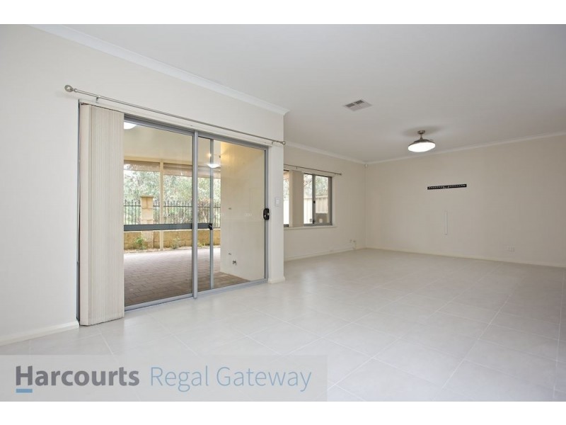 7/41 Baler Court, Hammond Park WA 6164