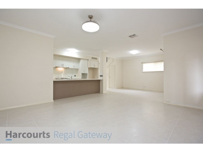 7/41 Baler Court, Hammond Park WA 6164