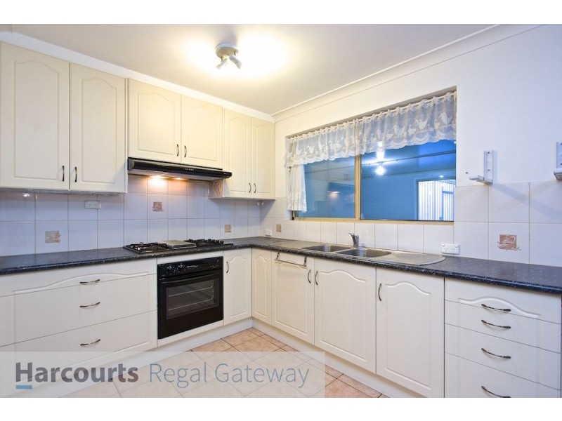 18 Hawke Pass, Bateman WA 6150