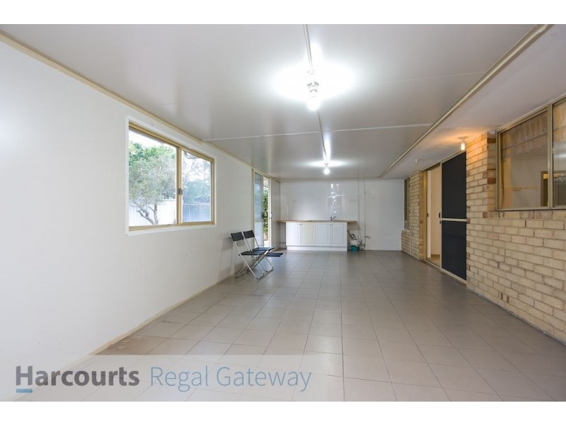 18 Hawke Pass, Bateman WA 6150